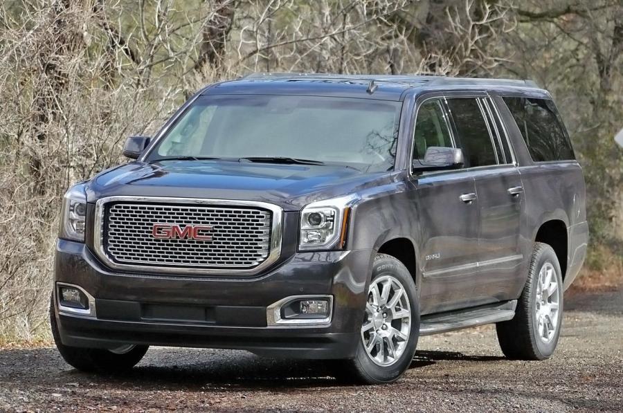  GMC Yukon Denali 2015 года  (фото 31 из 52)